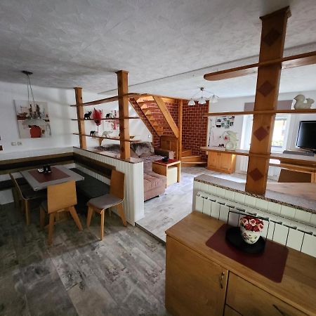 Apartma Cik โบเว็ก ภายนอก รูปภาพ